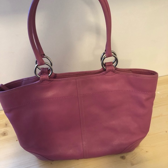 Coach XL SoHo PinkLeather Bleecker Tote Bag Carryall - Picture 3 of 16